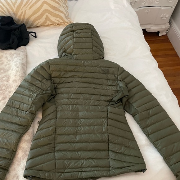 Army Green North Face Winter Jacket - Picture 4 of 4